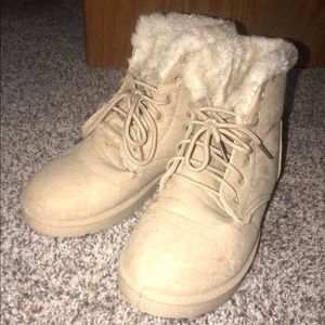 Women’s Boots